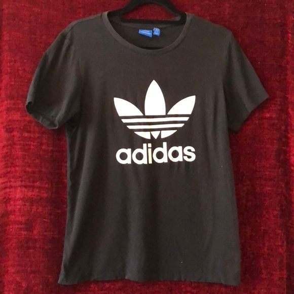adidas Tops - Adidas Graphic Tee